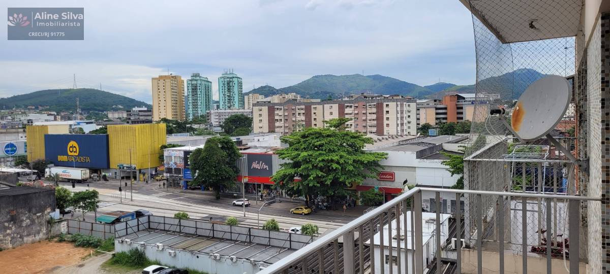 Amplo apartamento de 3 quartos, 80 m² no centro da Taquara! - Aline Imobiliarista RJ