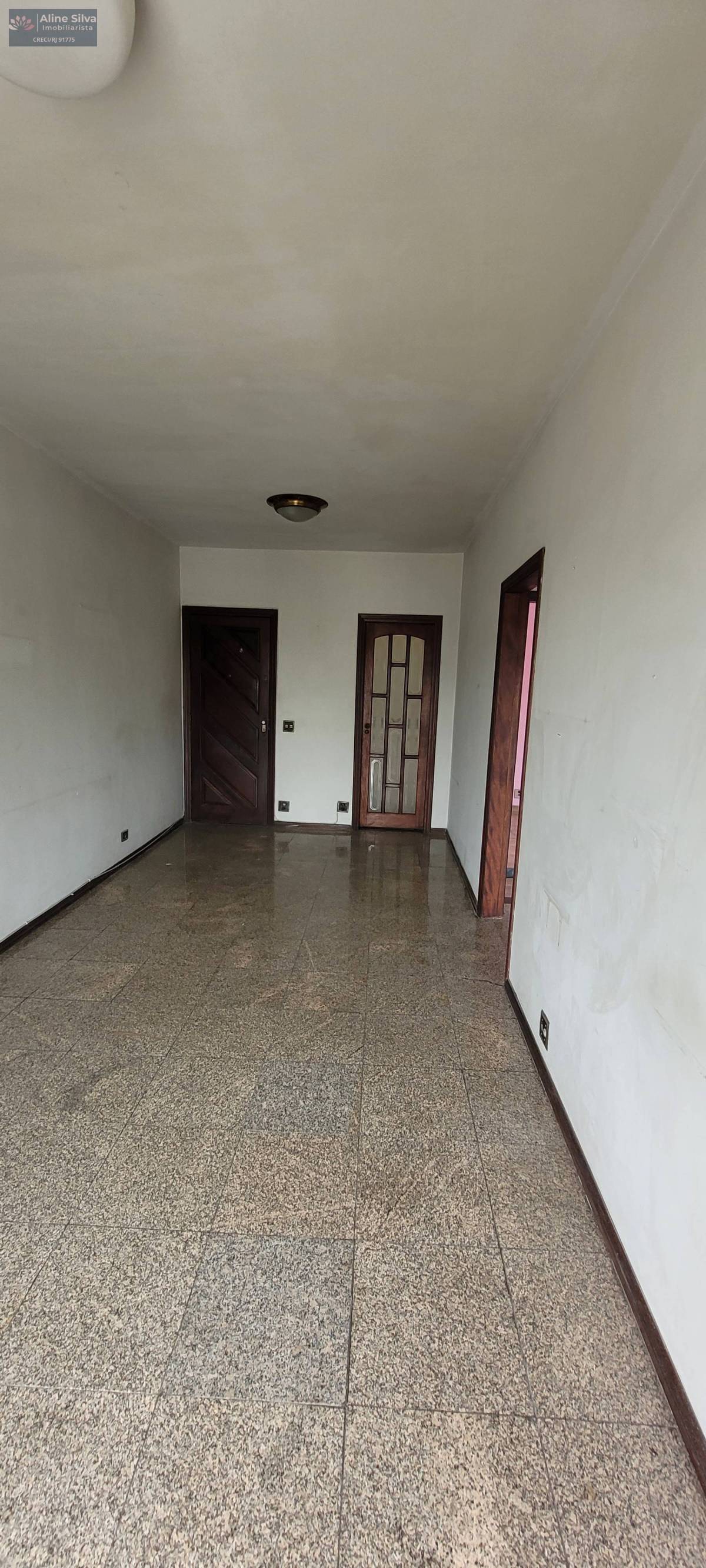 Amplo apartamento de 3 quartos, 80 m² no centro da Taquara! - Aline Imobiliarista RJ