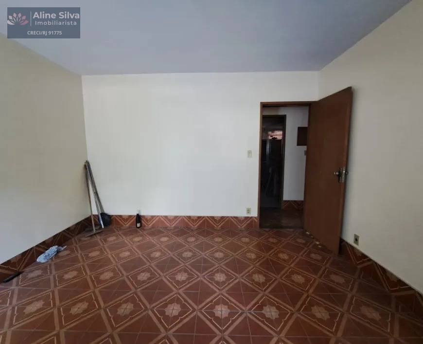 Apartamento à Venda com 2 Quartos, térreo, com varanda, Centro da taquara, 60 m² - Aline Imobiliarista RJ