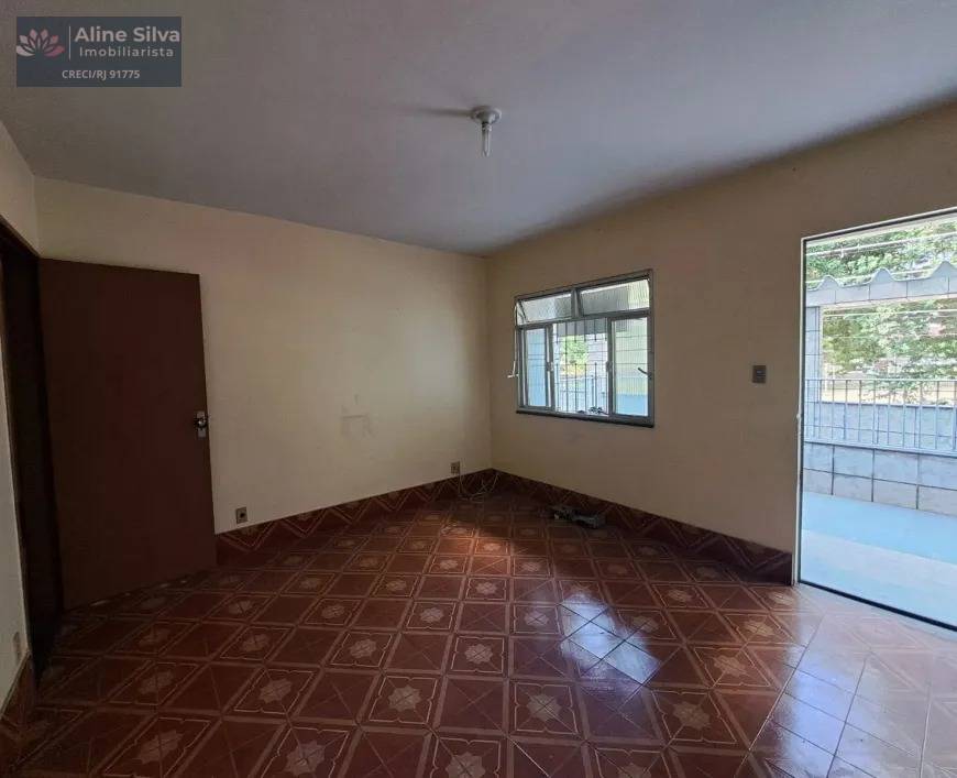 Apartamento à Venda com 2 Quartos, térreo, com varanda, Centro da taquara, 60 m²