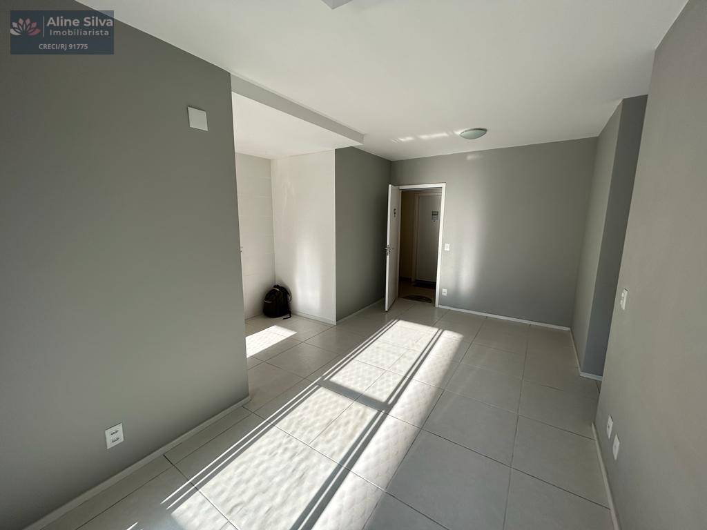 Apartamento à venda com 60m², 2 quartos sendo 1 suíte, 1 vaga, Jacarepaguá, RJ. - Aline Imobiliarista RJ