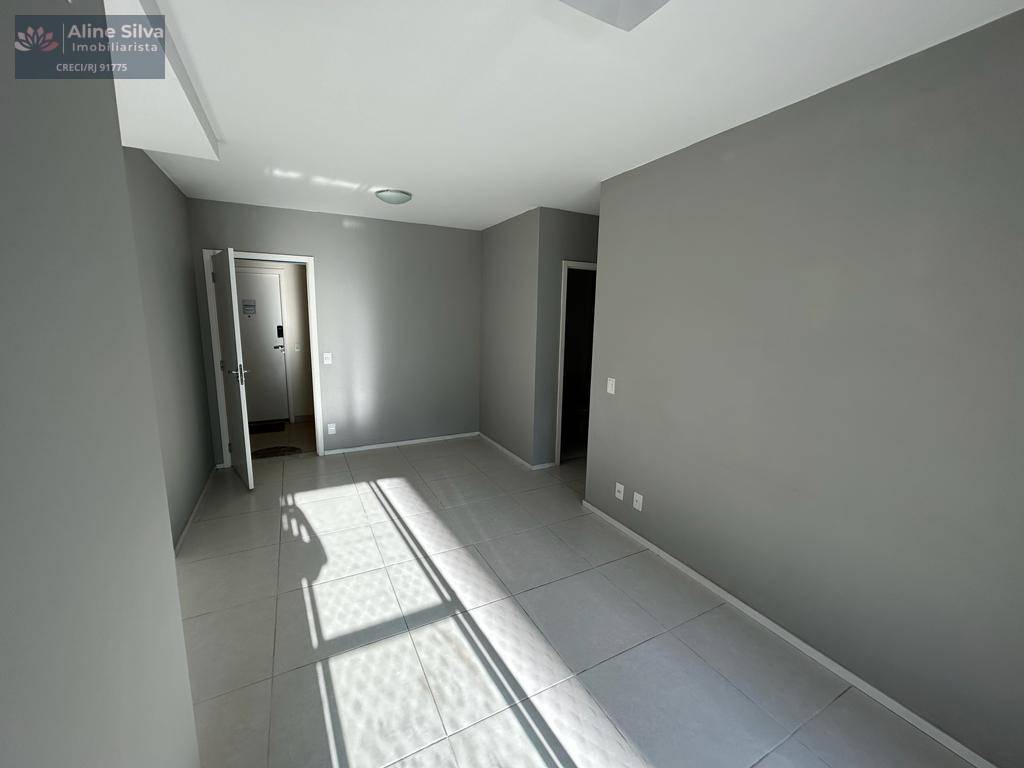 Apartamento à venda com 60m², 2 quartos sendo 1 suíte, 1 vaga, Jacarepaguá, RJ. - Aline Imobiliarista RJ