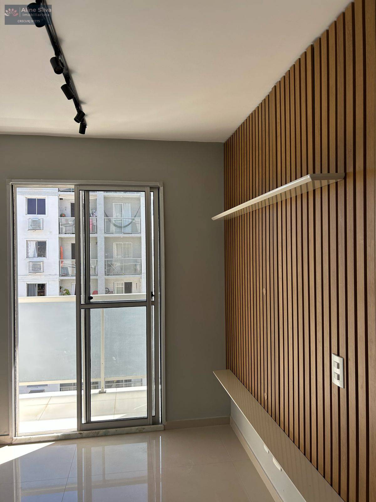 Apartamento à venda em Rio de Janeiro, Jacarepaguá, com 2 quartos, 51m² - Aline Imobiliarista RJ