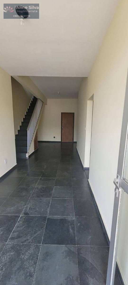 COBERTURA DUPLEX, VISTA LIVRE E PANORAMICA, CORAÇÃO DA FREGUESIA, 3 QUARTOS SENDO 1 SUÍTE, 132 M² - Aline Imobiliarista RJ