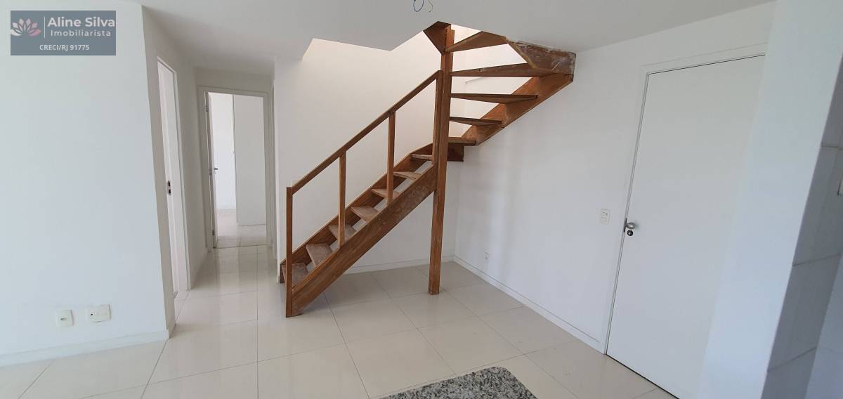 Cobertura para alugar em Rio de Janeiro, Praça Seca, com 3 quartos, 126m² - Aline Imobiliarista RJ