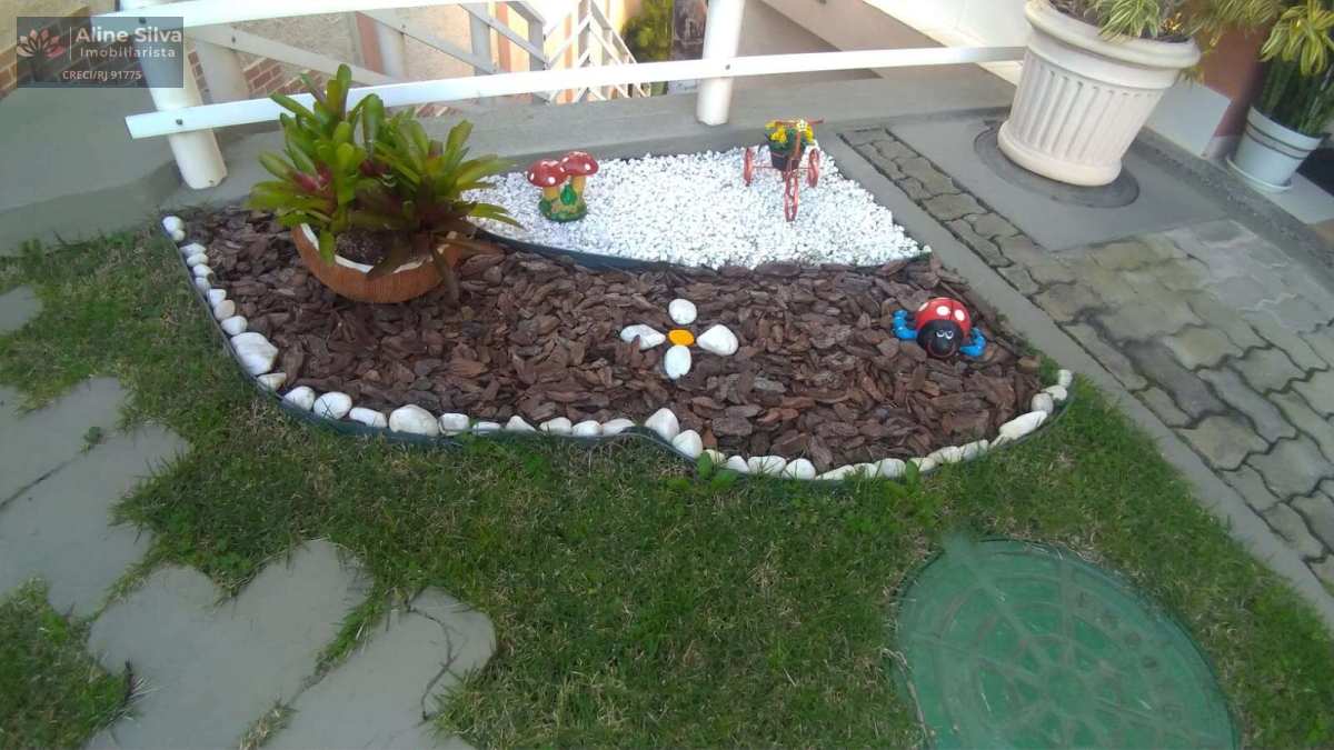 Excelente casa triplex 3 quartos (1 suíte c/ varanda), terraço e churrasqueira - Aline Imobiliarista RJ