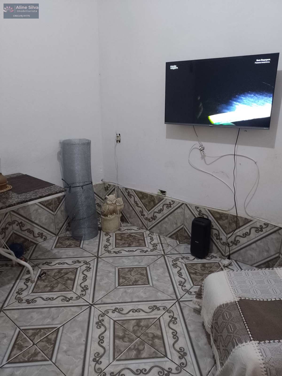 Ótima casa de dois quartos no Renascer - Aline Imobiliarista RJ